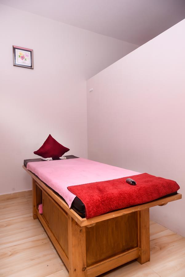 Kuti Resort & Spa Pokhara Exterior photo